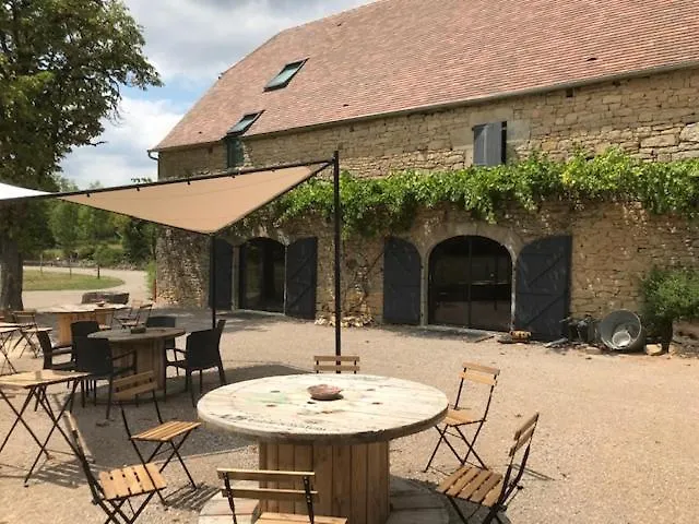 Ratatouille Bed & Breakfast Mayrinhac-Lentour